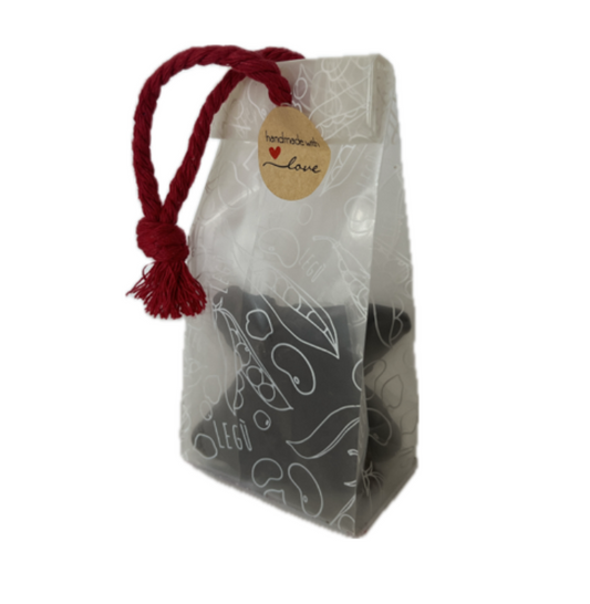 Corn, legume almond and vanilla biscuits