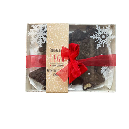 LEGÙ Triangoli di Legumi decorticati, cioccolato fondente. Confezione regalo natalizia con fiocco rosso. Senza glutine, proteine vegetali.