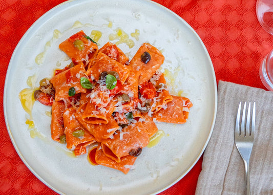 Paccheri ÙNICA – Mais Giallo, Lenticchie Rosse e Pomodoro