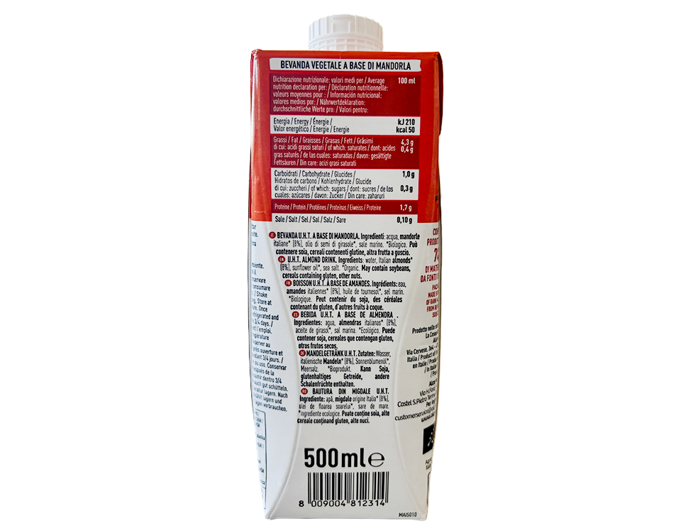 Bevanda alla mandorla biologica 500ml con lista ingredienti e valori nutrizionali visibili sulla confezione