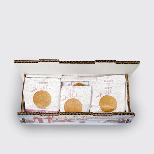 Biscotti alla vaniglia LEGÙ: confezione aperta con pacchetti individuali, evidenziando il prodotto a base di legumi, senza glutine e con proteine vegetali.